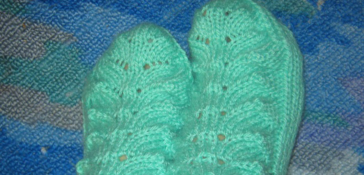 Вязаные носки с узорами своими руками