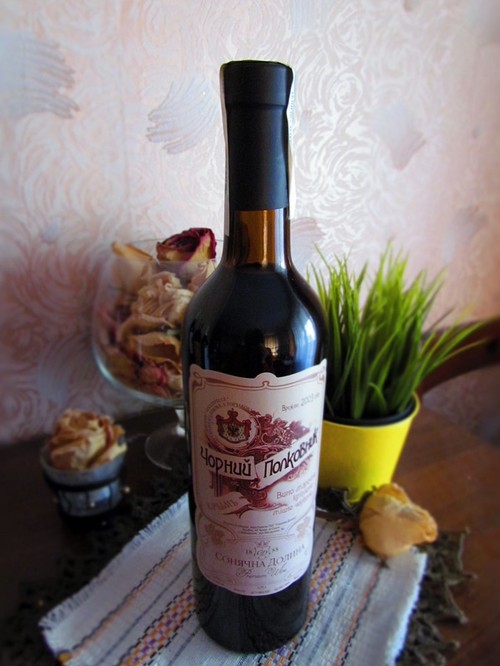 Лучшие крымские вина, которые обязательно стоит попробовать