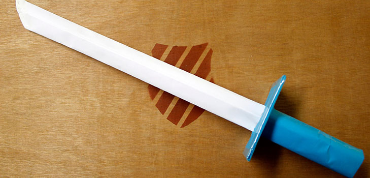 Как сделать меч из бумаги своими руками