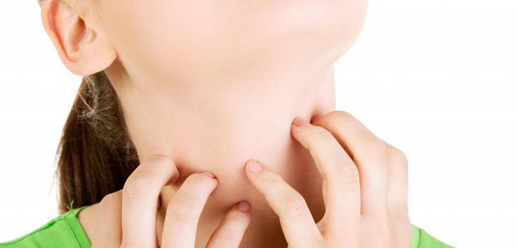 Щекочет в горле – причины и способы избавиться от першения