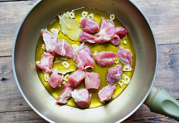 Вкусный рецепт: мясное рагу в итальянском стиле
