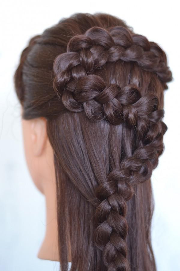 Плетение кос на средние волосы с фото