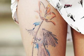 Татуировки для девушек: фото и эскизы на запястье и ключицу, ногу и бедро