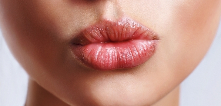 Действенные способы лечения простуды на губах
