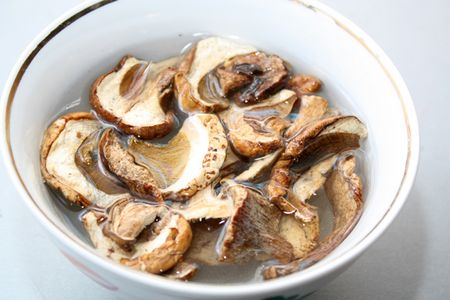Рецепт супа из сушеных грибов, его полезные свойства
