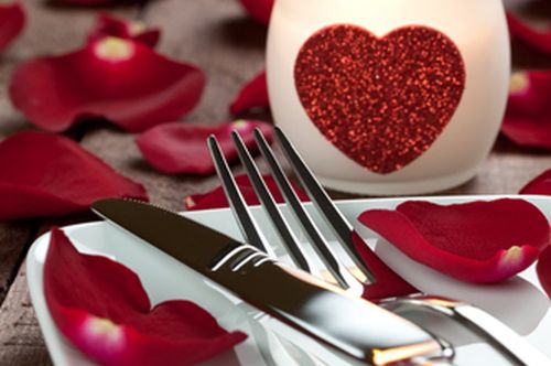 Как устроить романтический ужин на 14 февраля для любимого