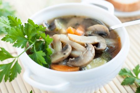 Суп из грибов – отличное блюдо для повседневного стола