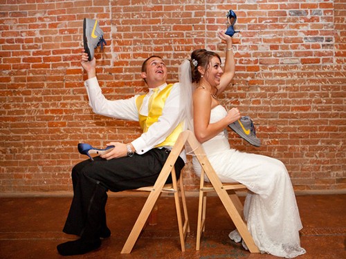 Веселые игры и конкурсы для свадьбы