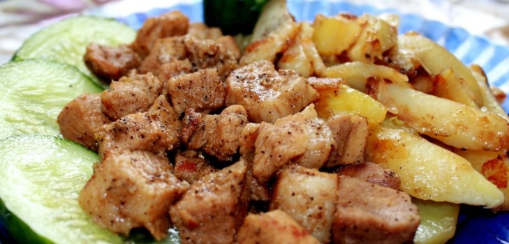 Картофель, тушеный со свининой: топ лучших рецептов
