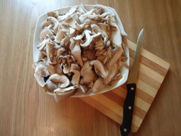 Как мариновать грибы в домашних условиях — рецепты на зиму в банках