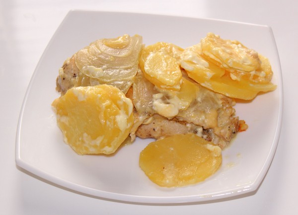 Картошка с фаршем по-французски: рецепты в духовке и мультиварке