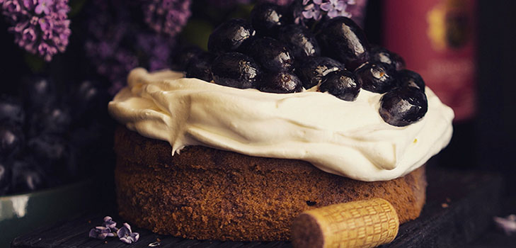 Необычный рецепт весеннего винного пирога