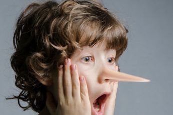 Почему ребенок лжет: три ошибки родителей