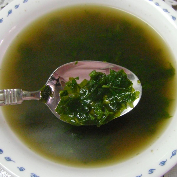 Вкусный суп из молодой крапивы