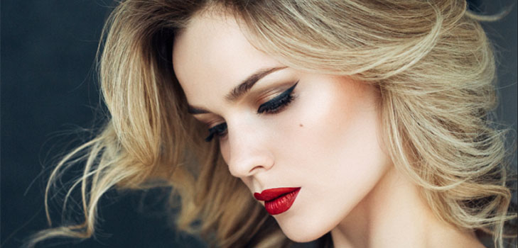 Как сделать профессиональный макияж самостоятельно: визажисты раскрыли 5 простых секретов!