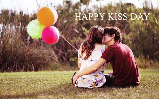 День поцелуя: прикольные картинки, открытки и поздравления. Смешные анимашки с Днем поцелуя