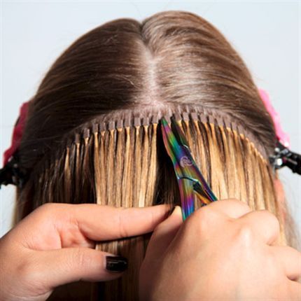 Наращивание волос на трессах: польза или вред для волос?