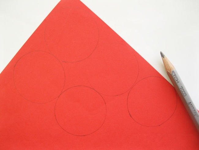 Гвоздики из бумаги своими руками: пошагово мастер-классы, схемы и шаблоны