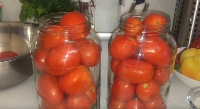Сладкие помидоры на зиму в литровой и 3-литровой банке: самые вкусные рецепты. Плюс супер-рецепт сладкой засолки помидоров - такого вы еще не ели!