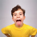 Налет на языке у ребенка