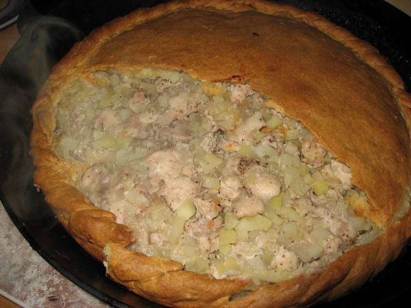 Курник с картошкой и курицей на кефире рецепт с фото пошагово
