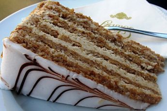 Торт на Новый год: торт эстерхази, рецепт с фото